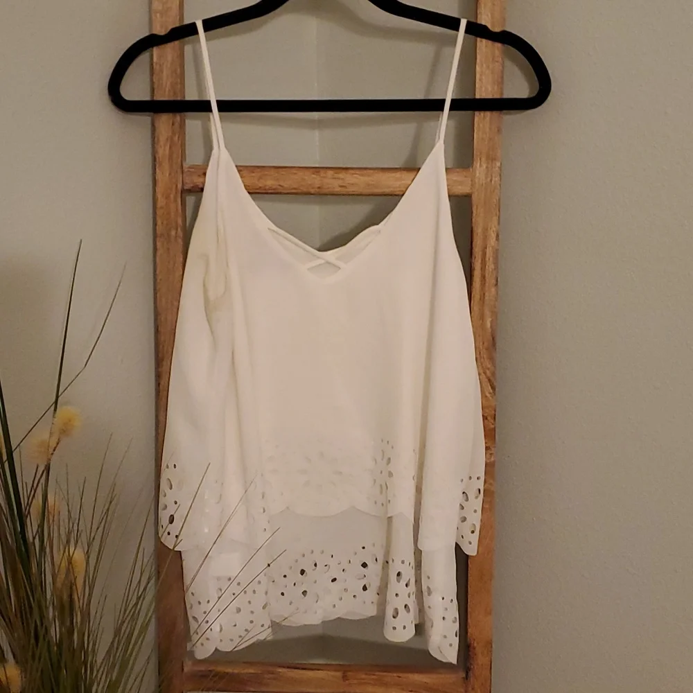 Muan White Tank | Size M - Picture 2 of 8